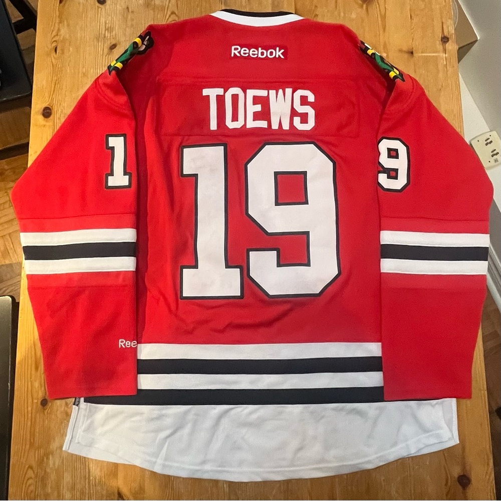 Jonathan Toews Chicago Blackhawks Authentic Reebok Jersey